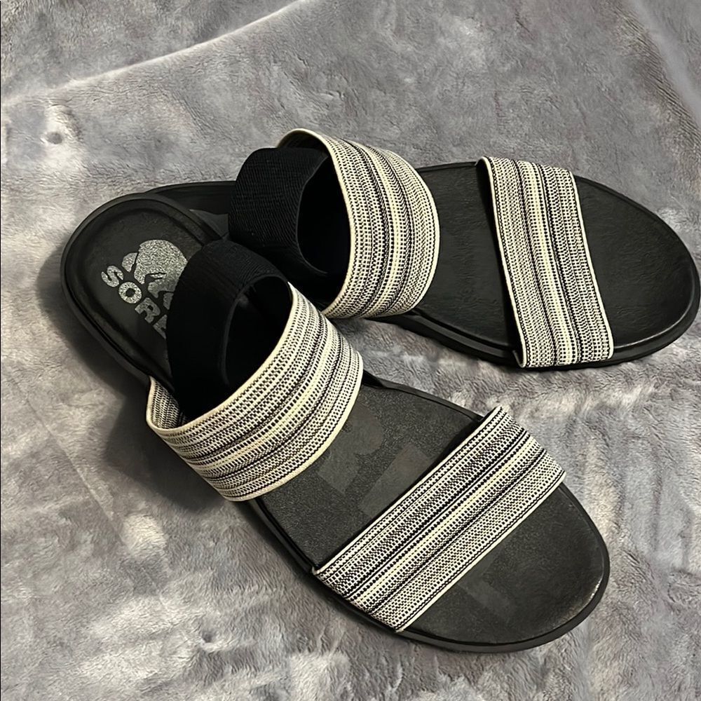 Sorel Women’s Black and White Fabric Flat Slide Sandals